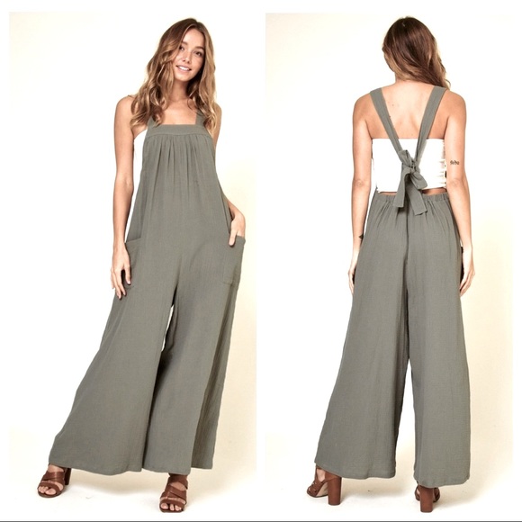 Angela Solid Fabulous Wide Leg Jumpsuit - Picture 5 of 5